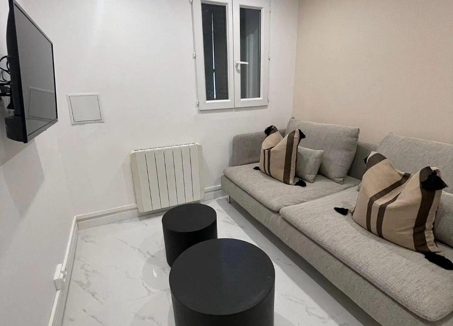 Suite Carter Lyon Apartment