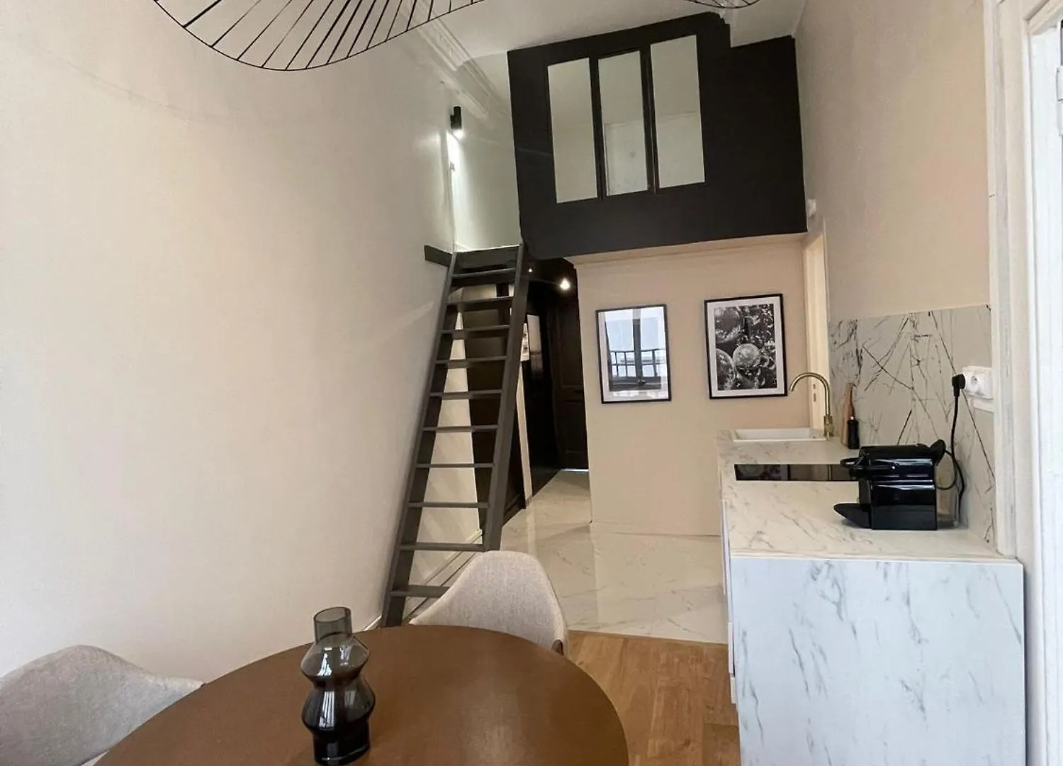 Suite Carter Lyon Frankrig